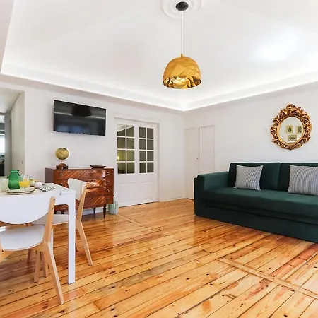 Castelo Premium By Homing * Lisbon