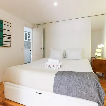 아파트 Castelo Premium Duplex 리스본