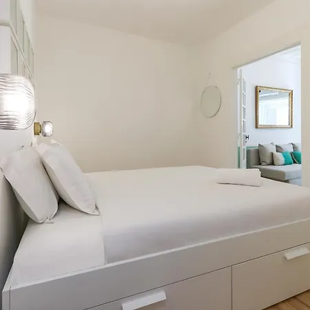 Castelo Premium By Homing Apartment Lisbon